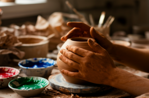 L'arte della ceramica: un viaggio attraverso storia, tecniche e creatività
